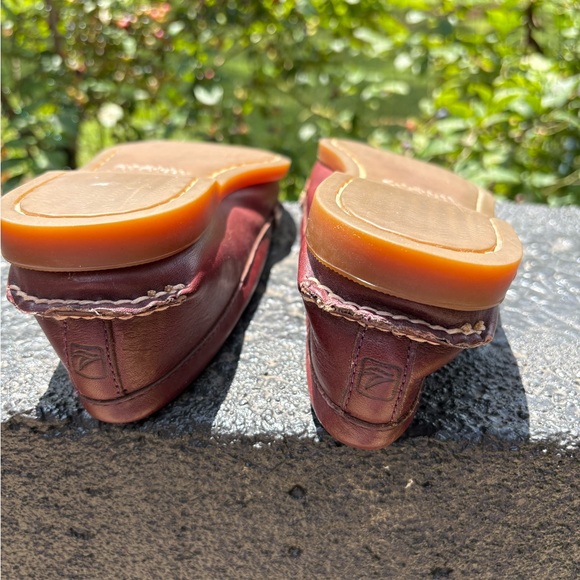 Sperry Burgundy Leather Women’s Classic Loafers Size 8.5 - Picture 6 of 9